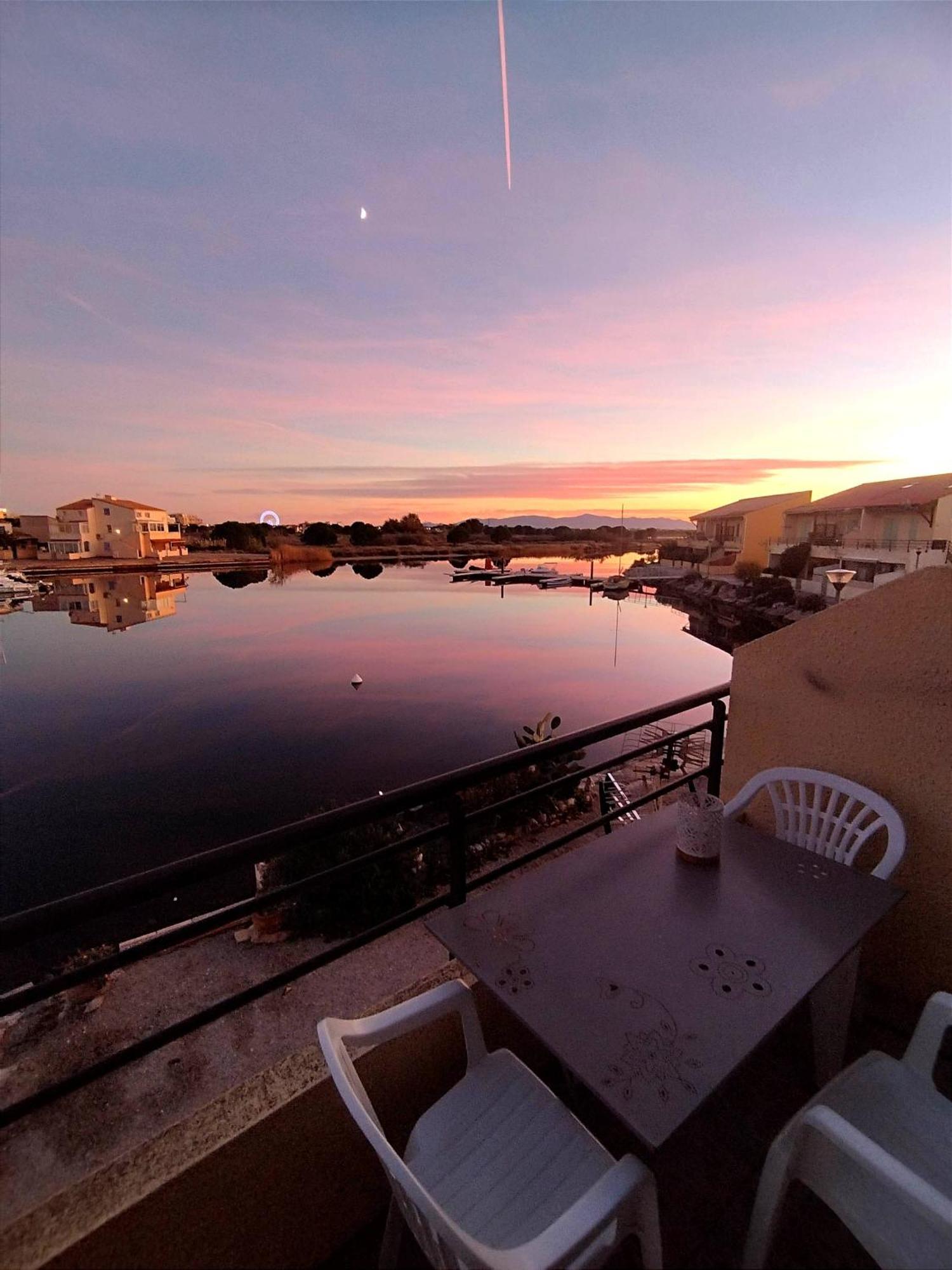 Appartement Coup De Coeur Les Pieds Dans L'Eau Le Barcarès Exterior foto