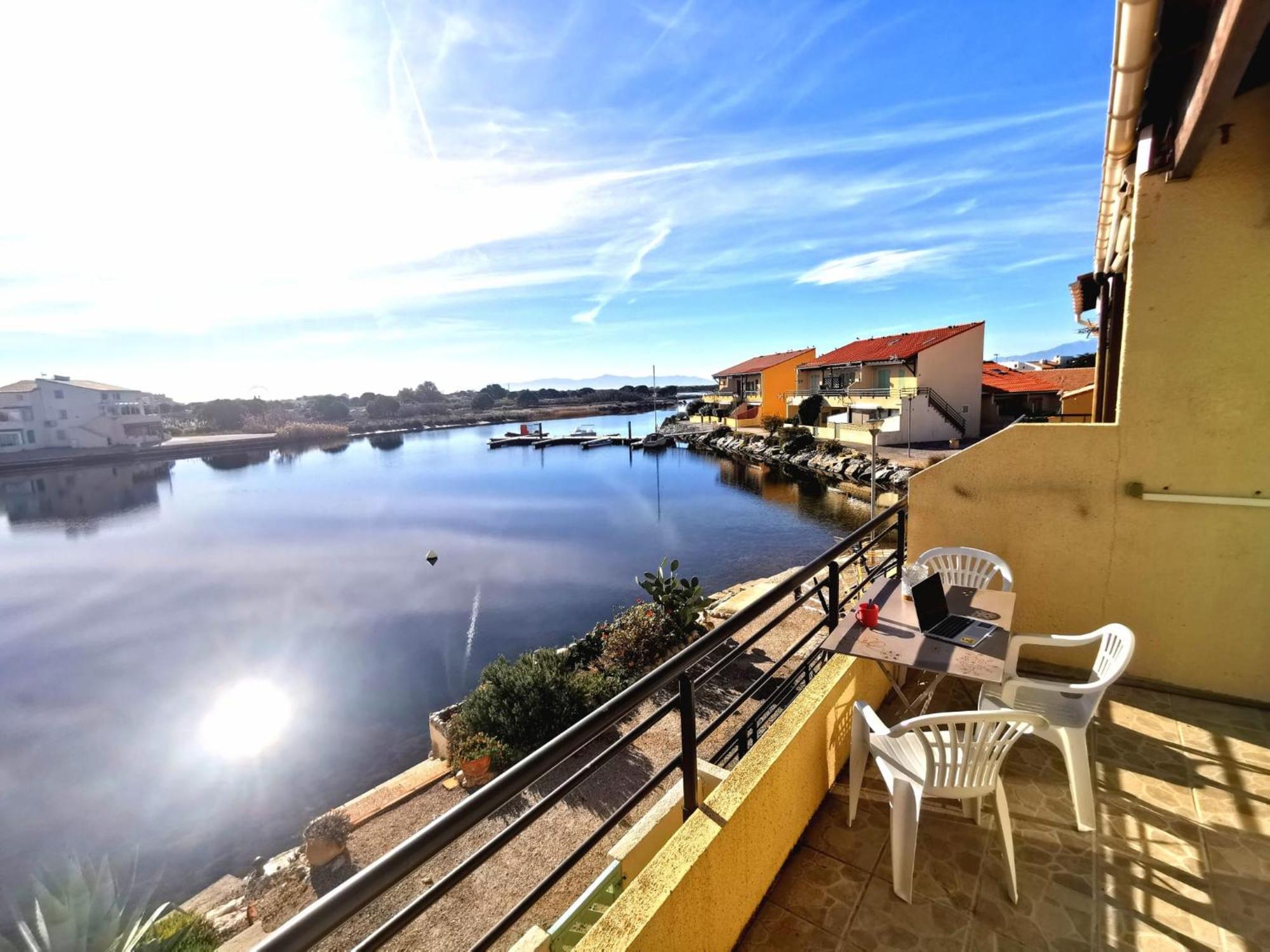 Appartement Coup De Coeur Les Pieds Dans L'Eau Le Barcarès Exterior foto