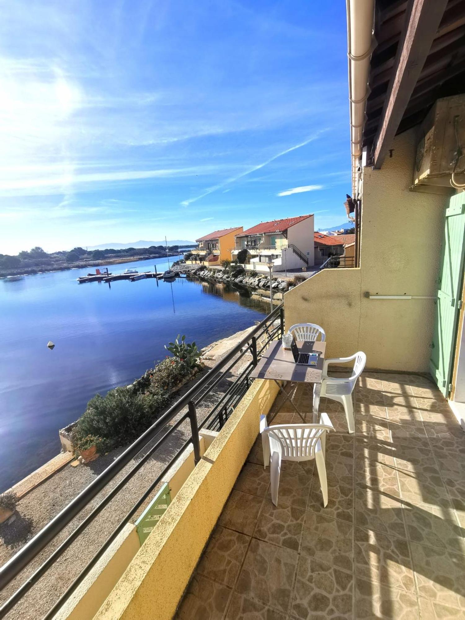 Appartement Coup De Coeur Les Pieds Dans L'Eau Le Barcarès Exterior foto